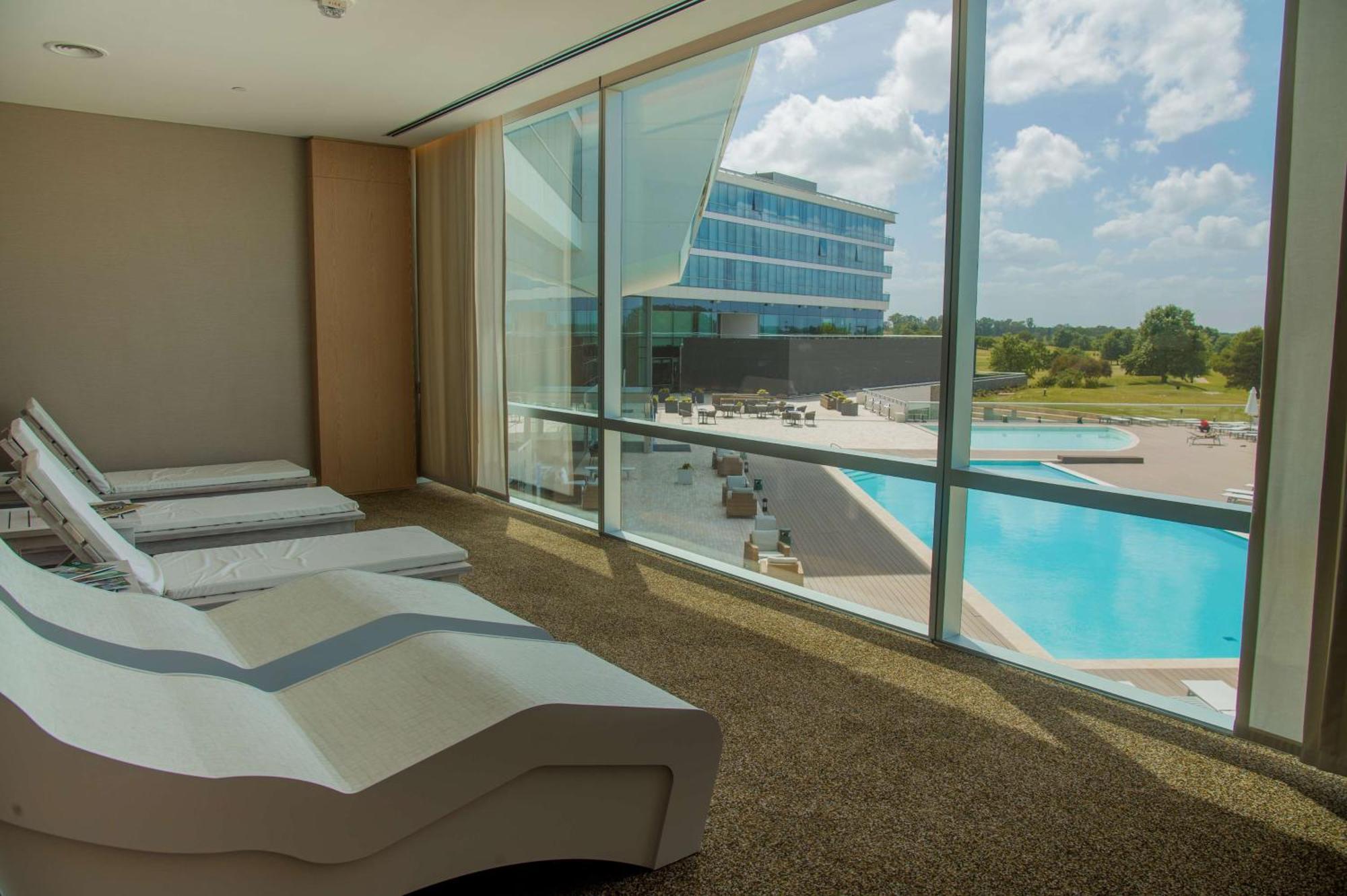 Hilton Pilar Hotel Ngoại thất bức ảnh